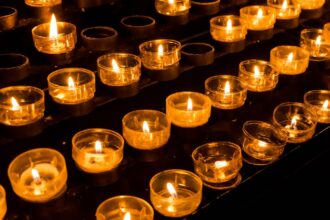 zyczenia na dzien matki zmarlej Życzenia na Dzień Matki dla zmarłej mamy. Jak wyrazić tęsknotę, miłość i stratę?