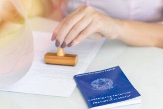 zezwolenie na pobyt staly i czasowy czym sie roznia Zezwolenie na pobyt stały i czasowy – czym się różnią?