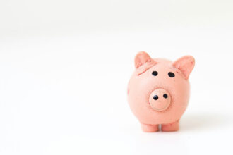 finanse dzieci Jak wprowadzić swoje dziecko w świat zarządzania prywatnymi finansami?